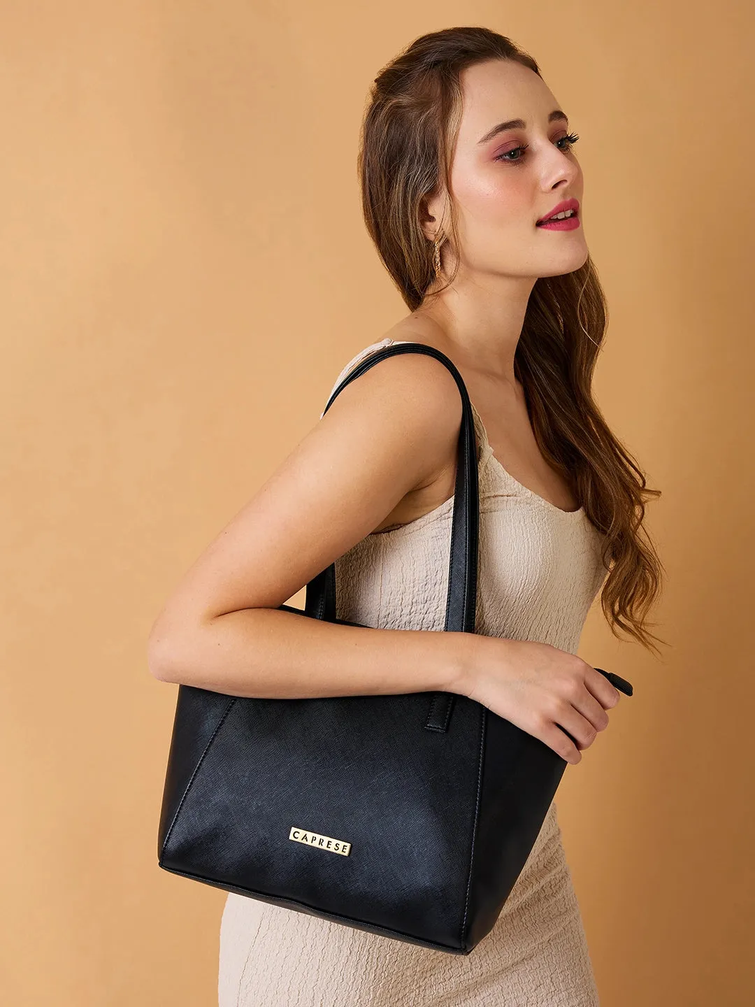Caprese Afra Tote Medium Black