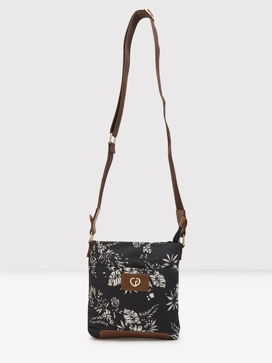 Caprese Kendall Sling Medium Black