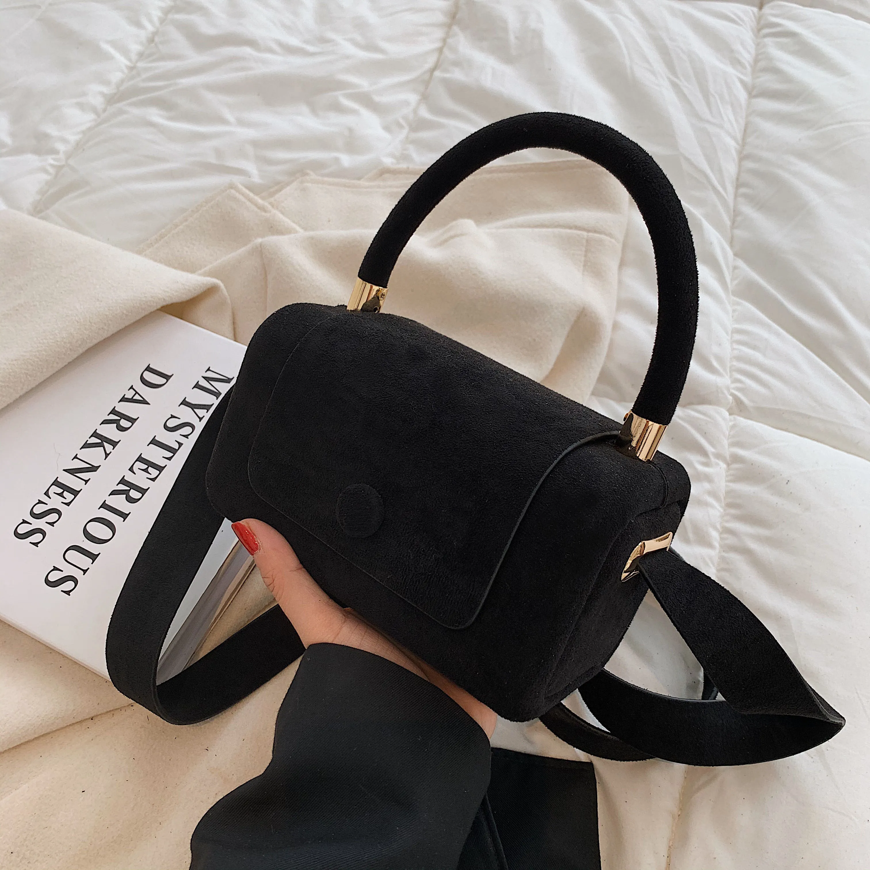 Christmas Gift с доставкой Small Vintage Faux suede Underarm Baguette Shoulder Crossbody Bags For Women 2021 Winter Simple Handbags and Purses