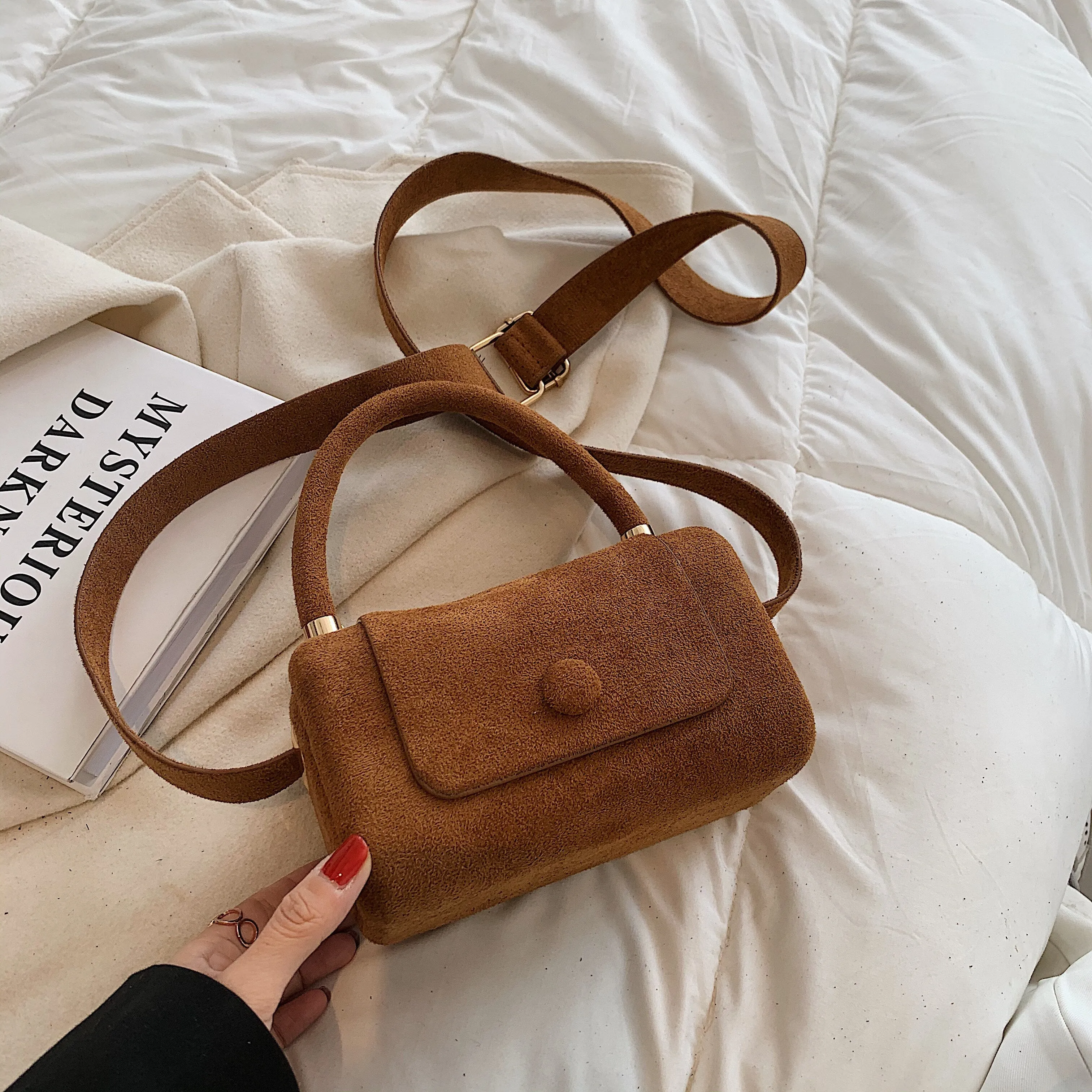Christmas Gift с доставкой Small Vintage Faux suede Underarm Baguette Shoulder Crossbody Bags For Women 2021 Winter Simple Handbags and Purses