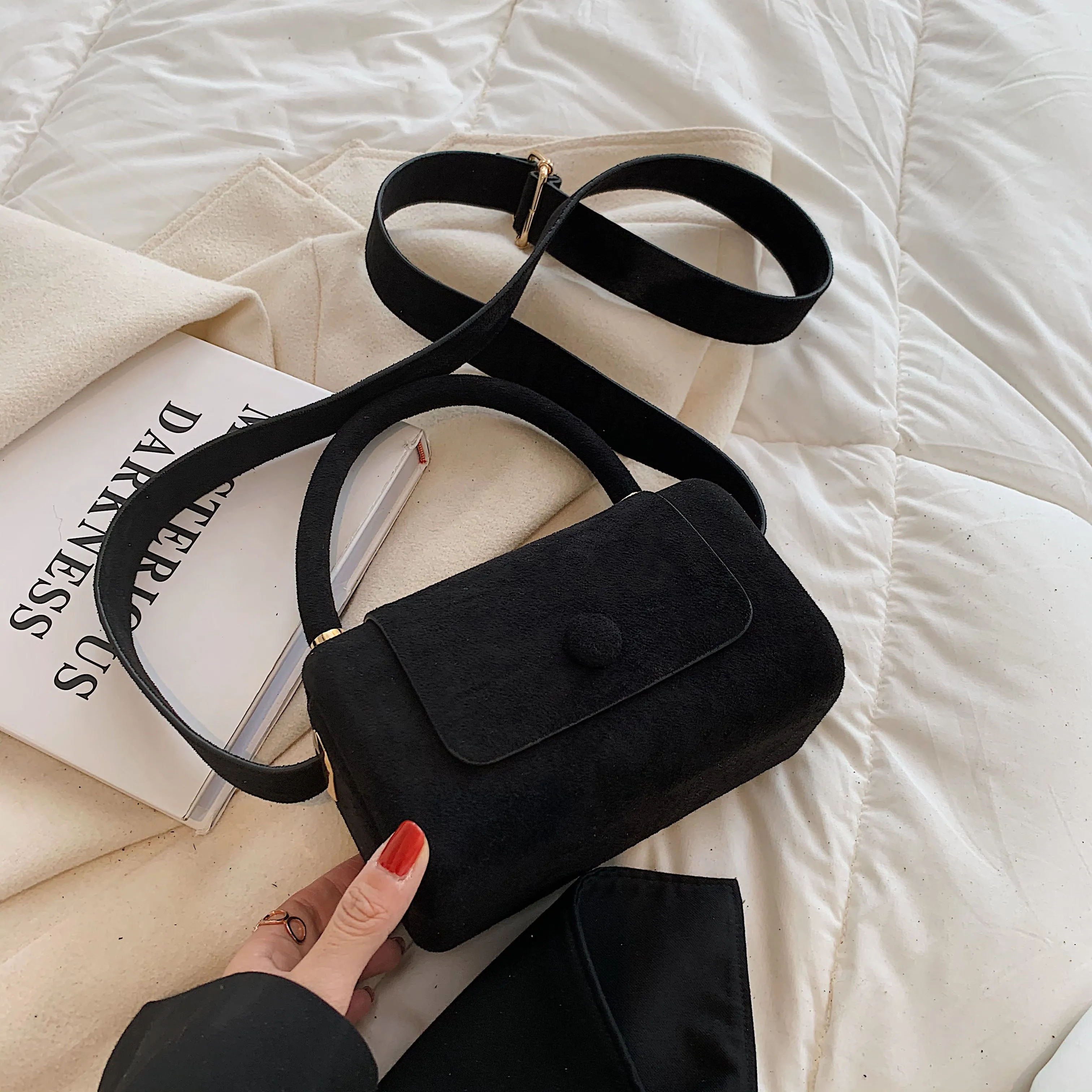 Christmas Gift с доставкой Small Vintage Faux suede Underarm Baguette Shoulder Crossbody Bags For Women 2021 Winter Simple Handbags and Purses