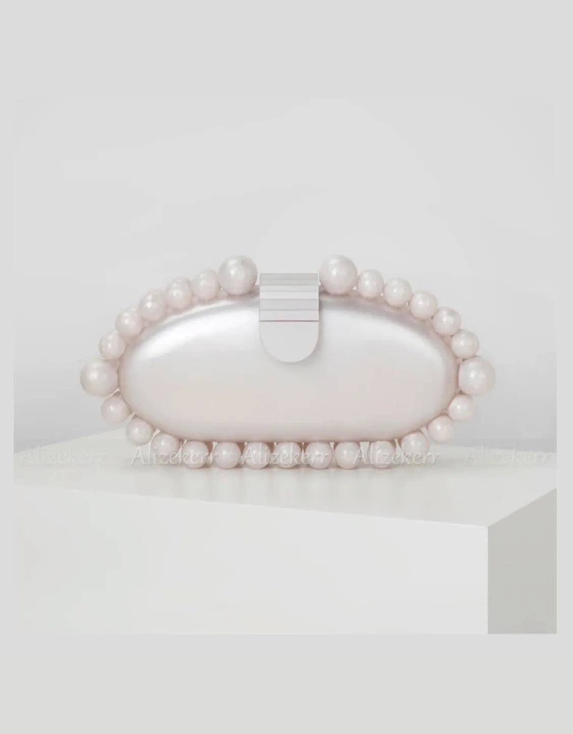 Oval Beaded Small Summer Clutch