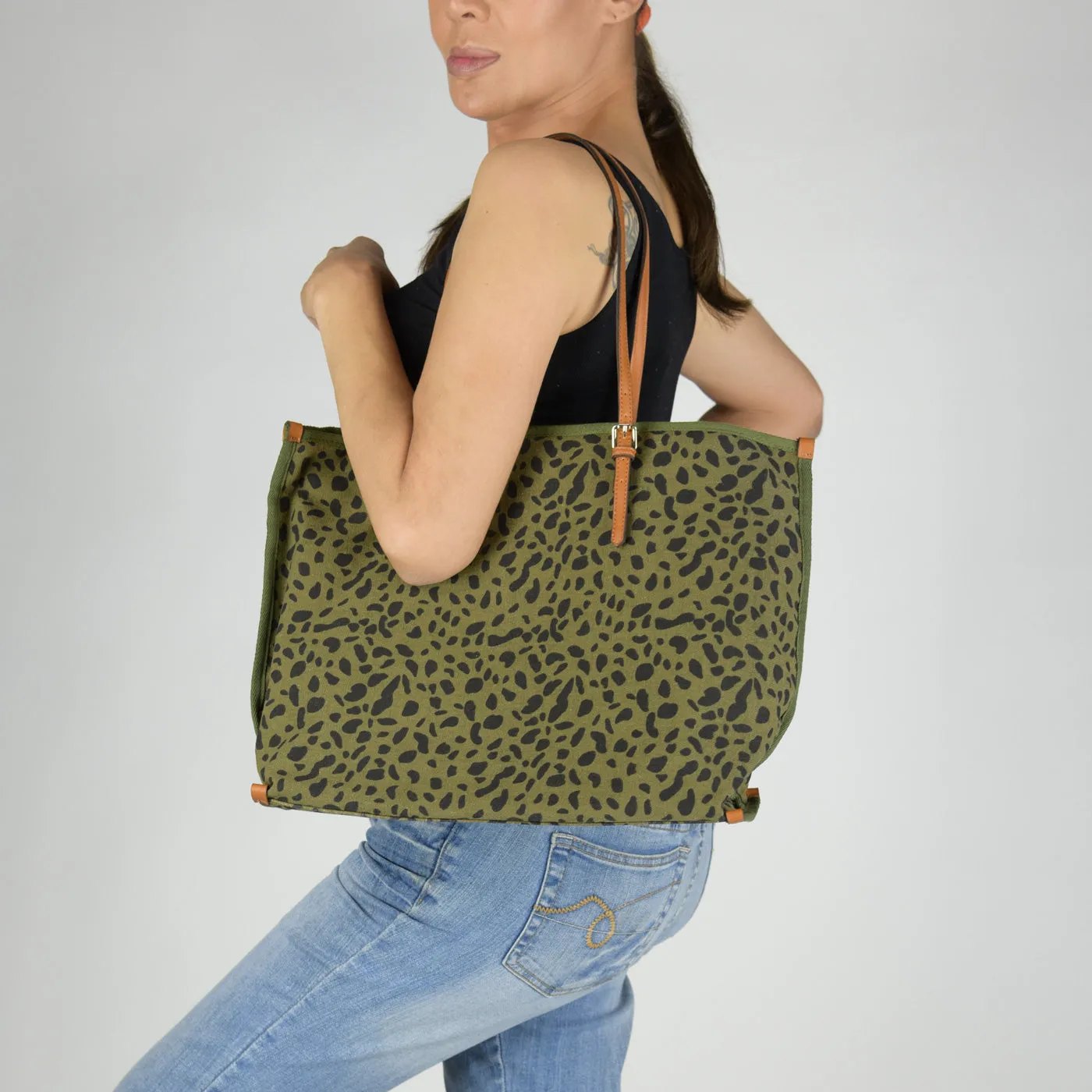 Stylish Tote - Beach Bag   Bonus Bag