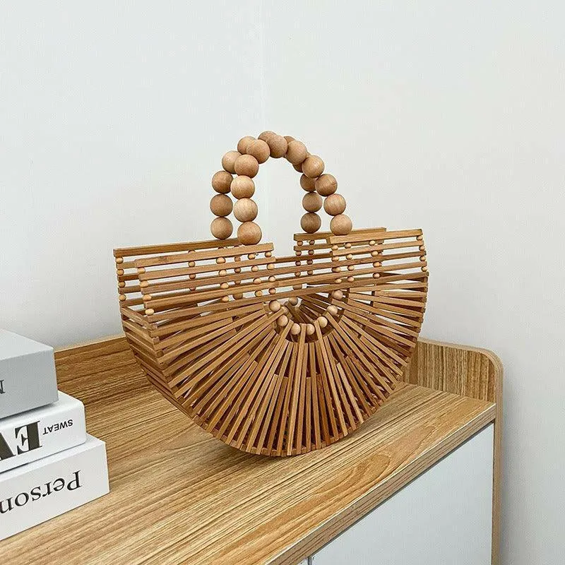 Trendsetting Bamboo Bag with Stylish Design