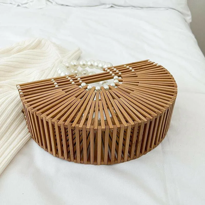 Trendsetting Bamboo Bag with Stylish Design